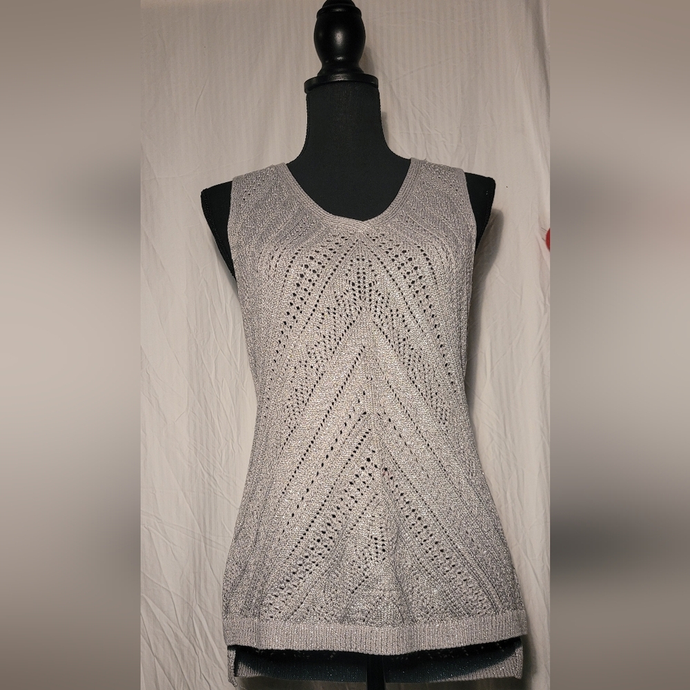White House Black Market Gray Knit Top